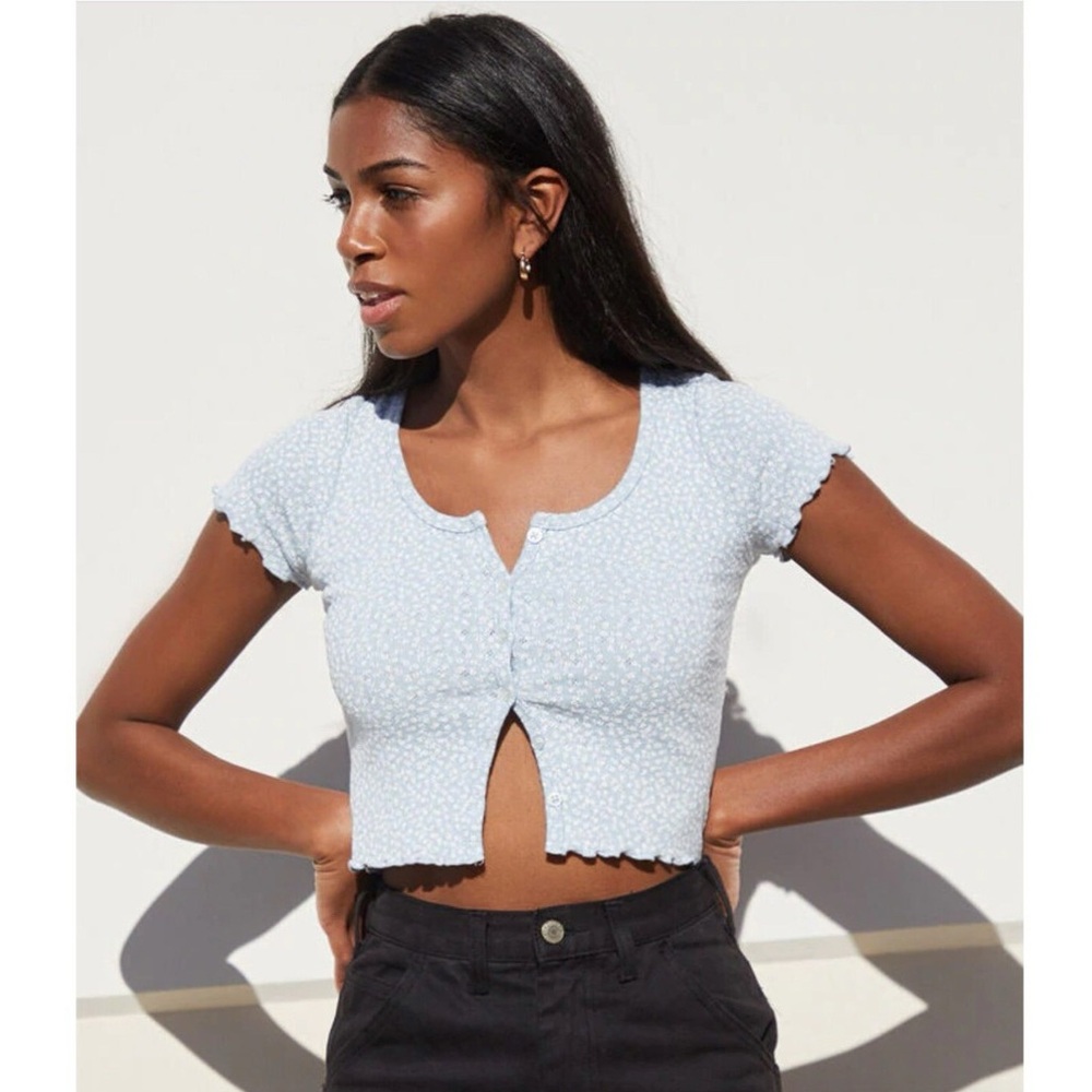 Brandy Melville Baby Blue Zelly Ruffle Top (Size S)